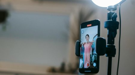 怎么样看待直播带货