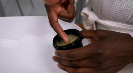 ps如何把皮肤修白嫩