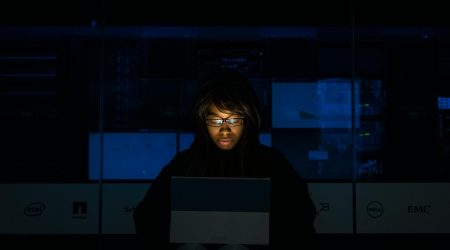 CRM登录系统常见问题解析：如何快速解决登录失败与权限设置