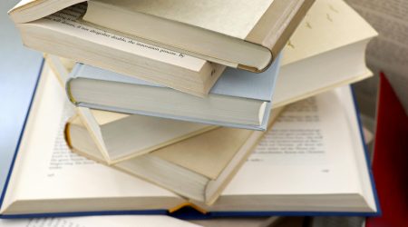 如何设置论文标题