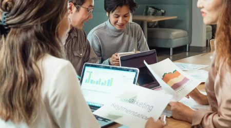 thirteen如何划分音节