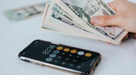 制作app如何获利