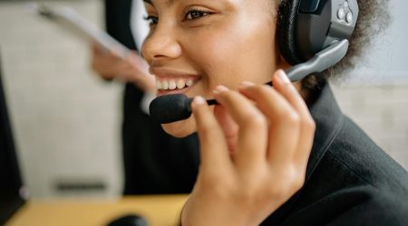 怎么查找域名服务商