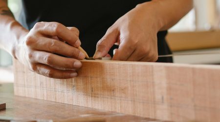 网页的整体宽度多少px