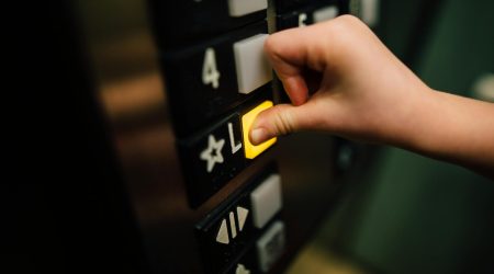 领税控机要多久