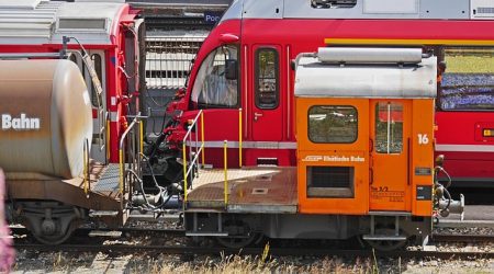 .tm域名如何使用