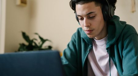 如何进行公网备案