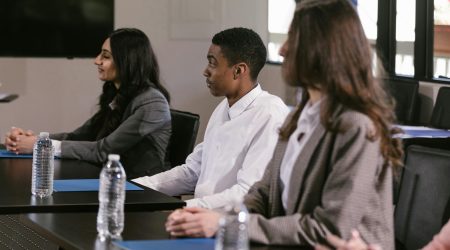 公司域名哟如何注册