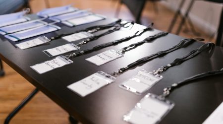 如何注册自己id域名