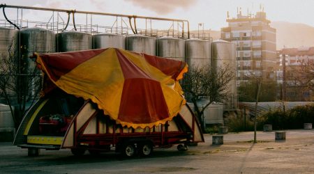 如何建综合手机网站