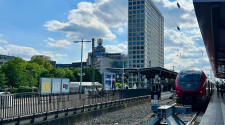 如何手机建微信平台