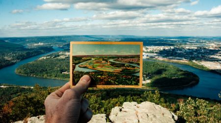 js如何比较时分秒