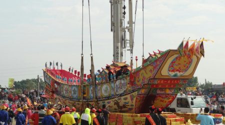 织梦如何安装在空间