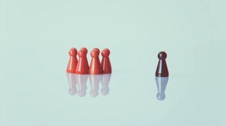 qq群发器怎么给群里人分别发消息