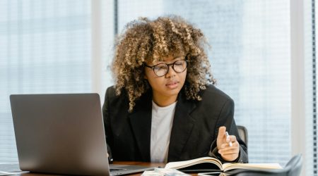 DW右边的站点栏怎么弄出来