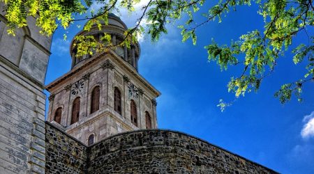 its修饰什么词语