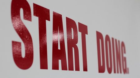 忙于做什么句型